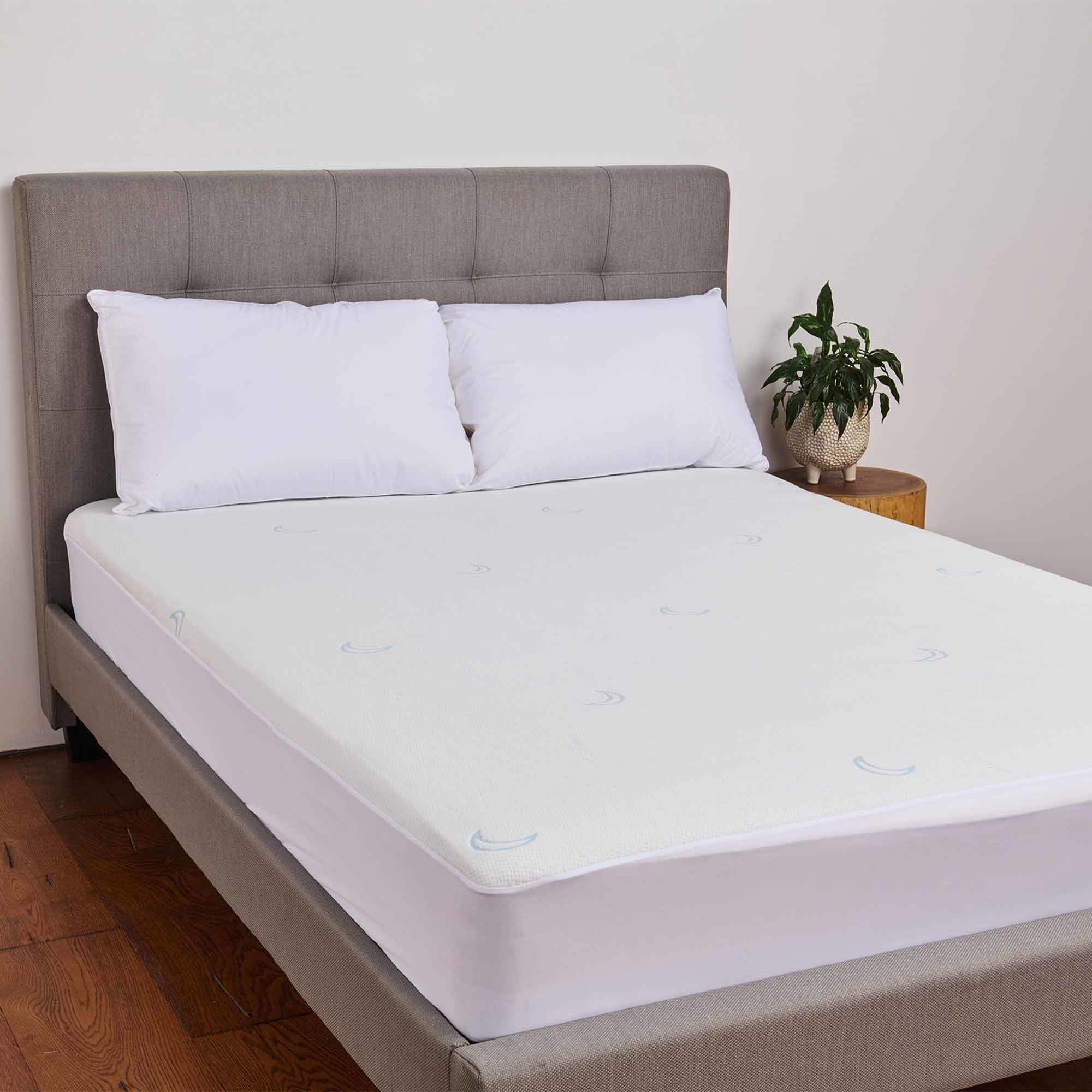 Lifestyle image of the Bambi Cool Moon Protector from Forty Winks
