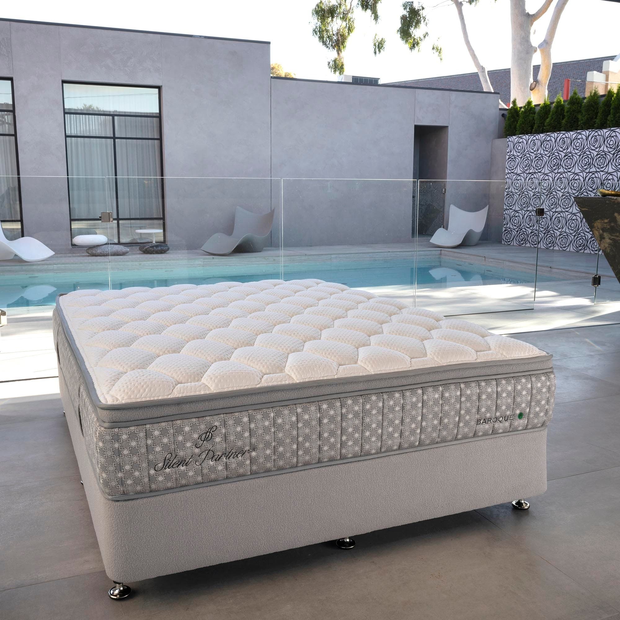 Lifestyle image of the Silent Partner Baroque Base from Forty Winks