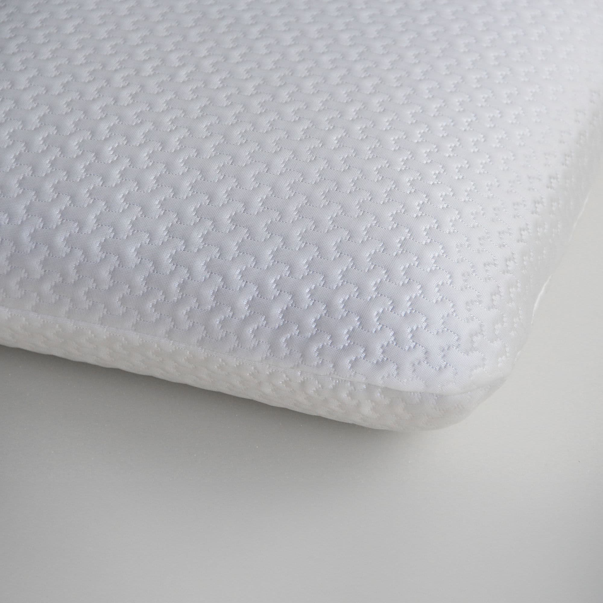 Detail image of the Bambi Dream Blue Memory Foam Pillow from Forty Winks